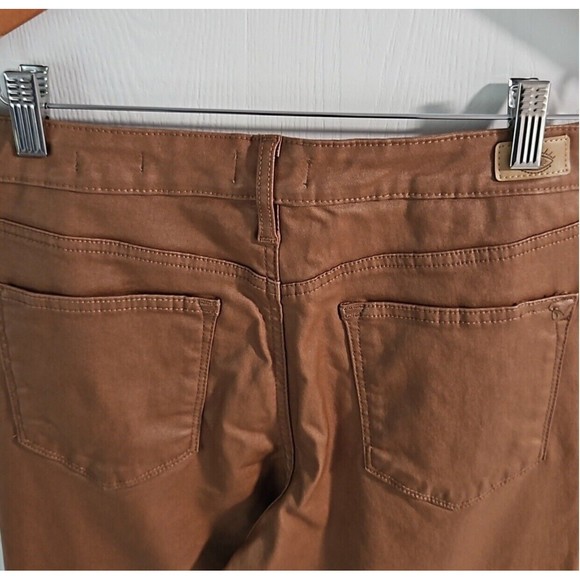 Sofia Jeans Women's Melisa Flare High Rise Coated Pants, 33.5" Inseam Sz… - Picture 12 of 16